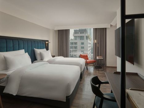 Public House Hotel - Sukhumvit 31