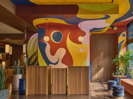 Public House Hotel - Sukhumvit 31