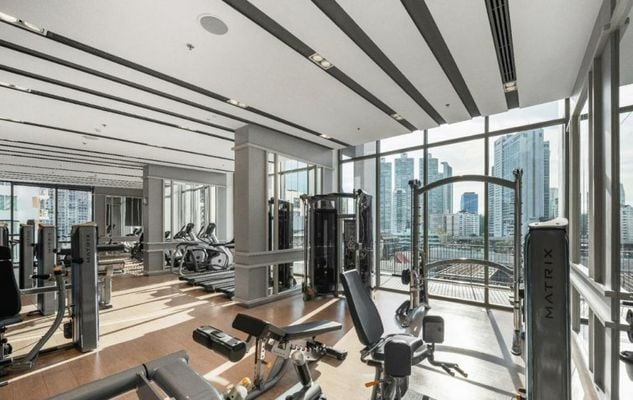 Oakwood Suites Bangkok