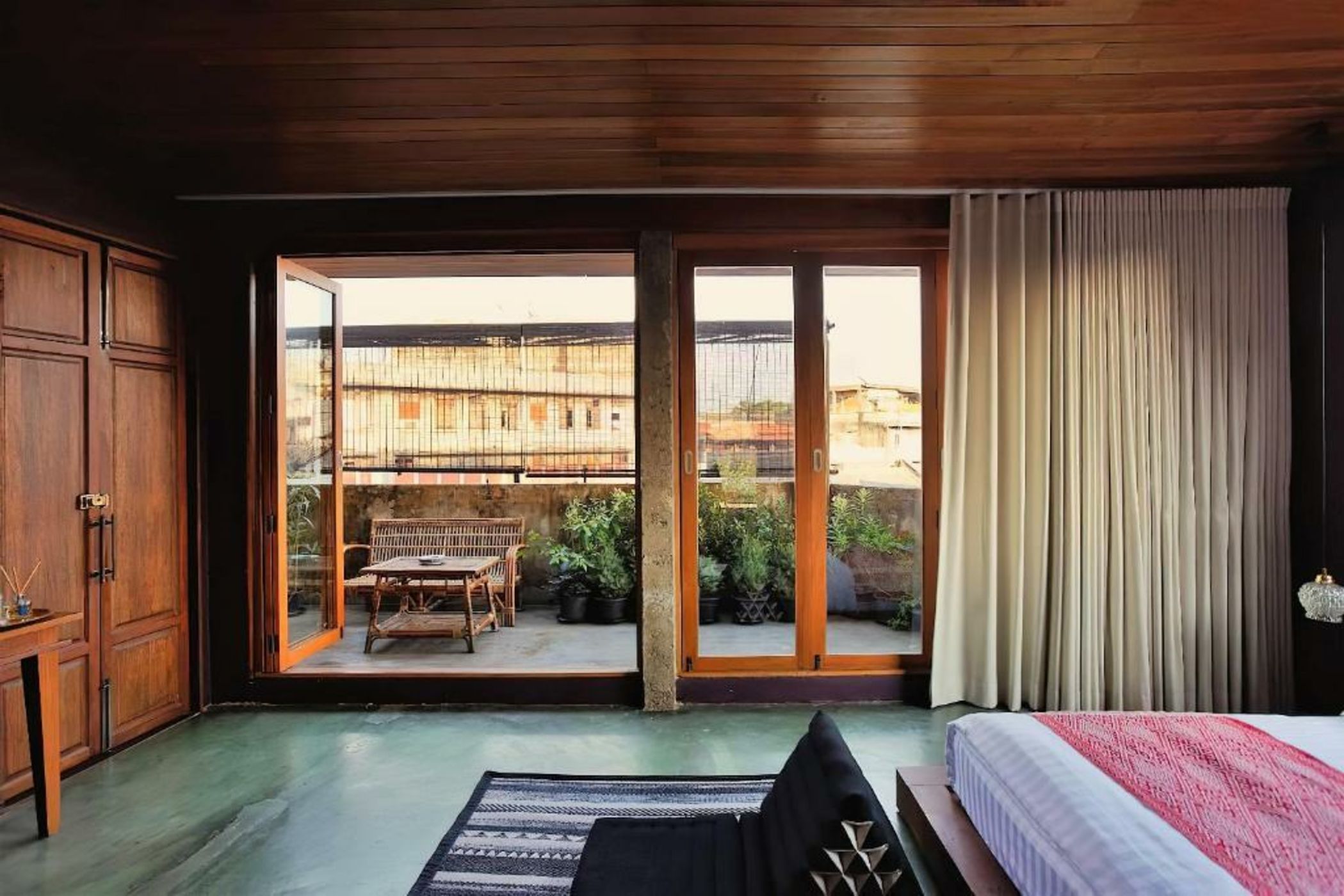 Roam at Ba Hao Residence