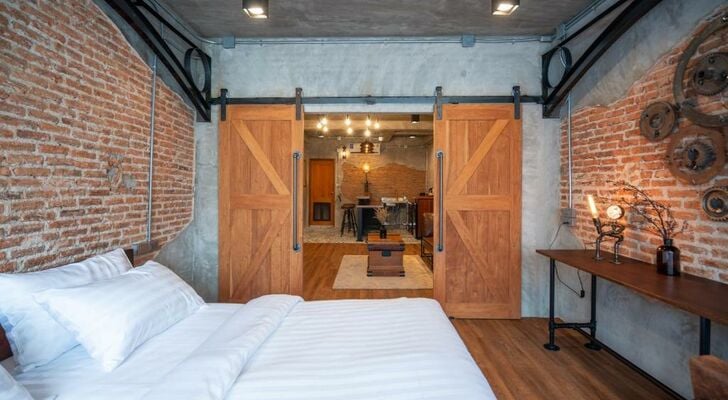 House of Machine Boutique Hotel