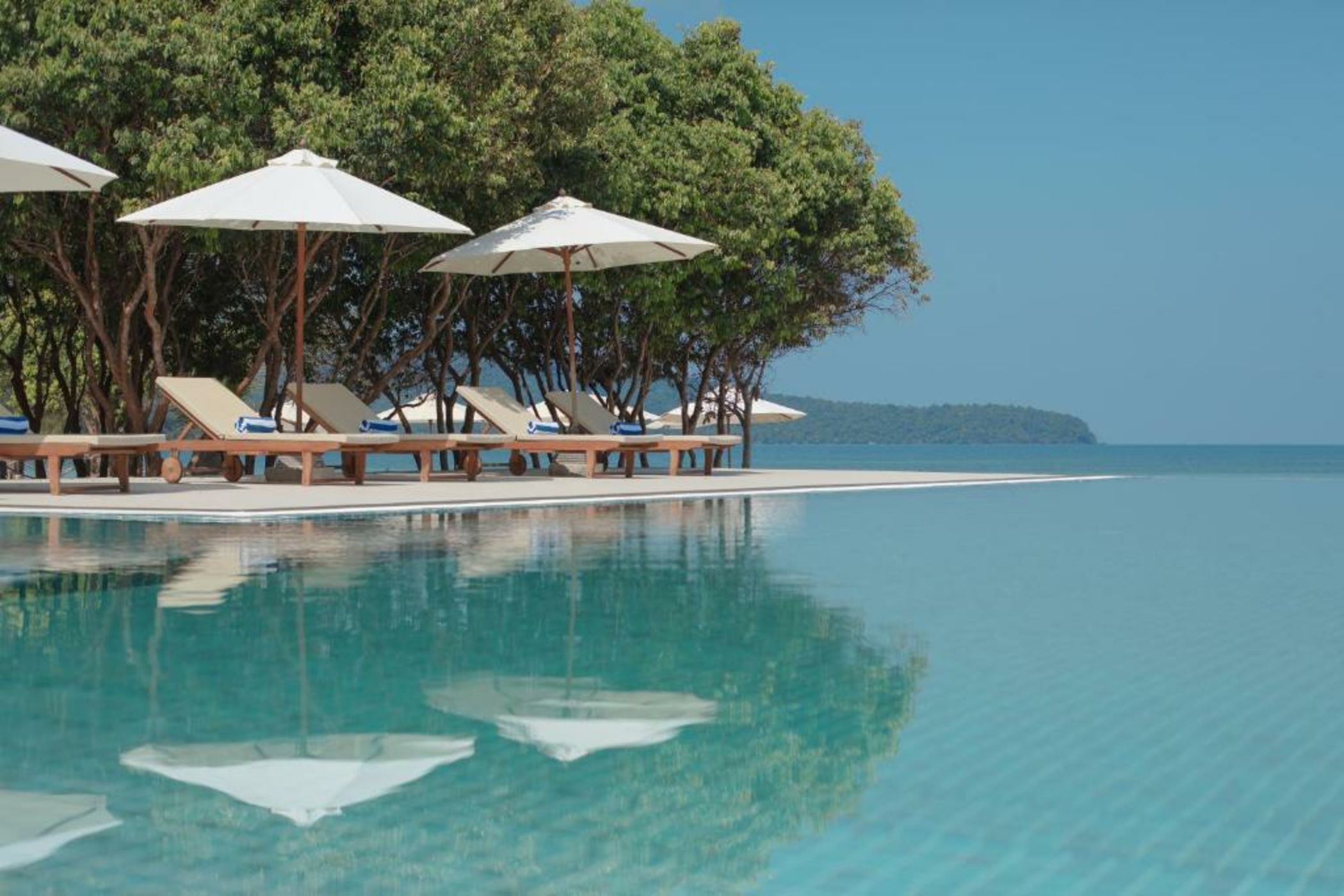 La Passion by Achariyak