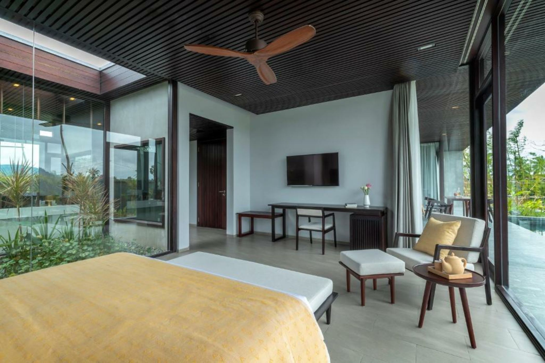 Amber Kampot by Pramana