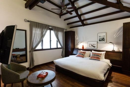 Heritage Suites Hotel