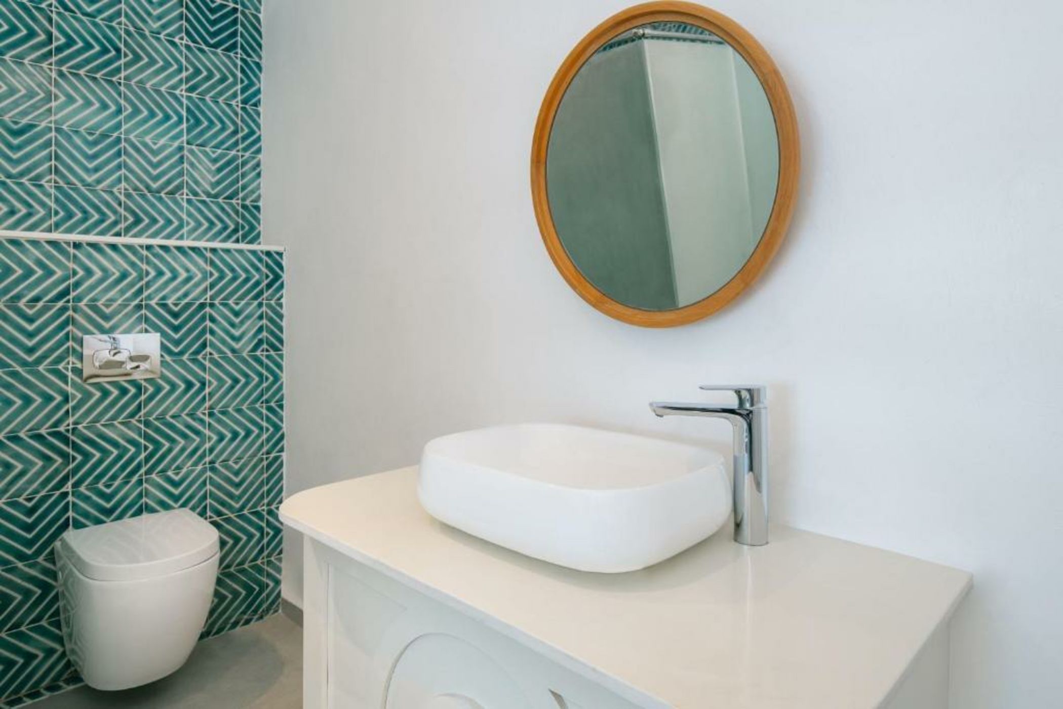 Le Mersenne Zanzibar, Autograph Collection