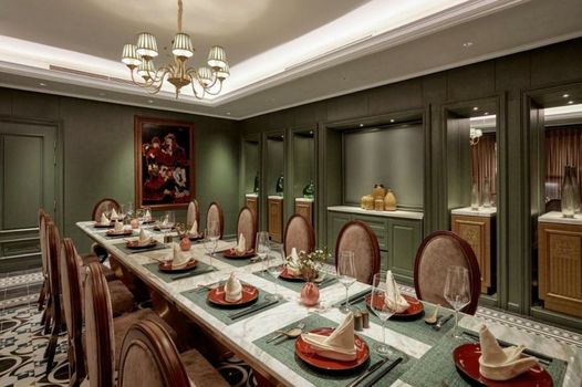 Peridot Grand Luxury Boutique Hotel