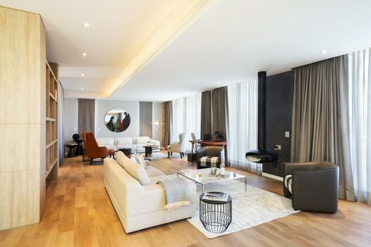 Cassa Luxury Homes