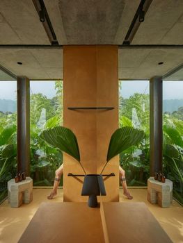 ACHIOTÉ Architectural Gem - Adults Only