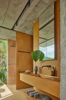 ACHIOTÉ Architectural Gem - Adults Only