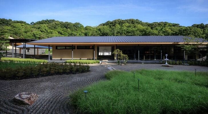 Naoshima Ryokan Roka