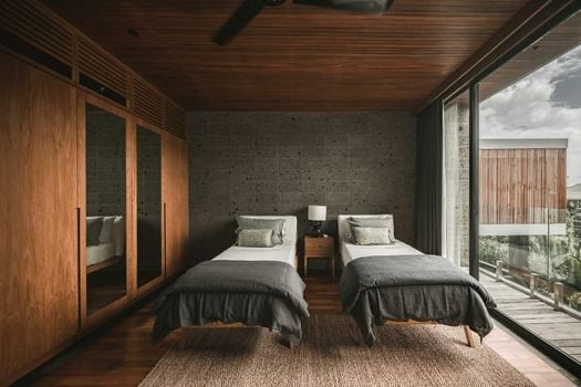The Riverhouse
