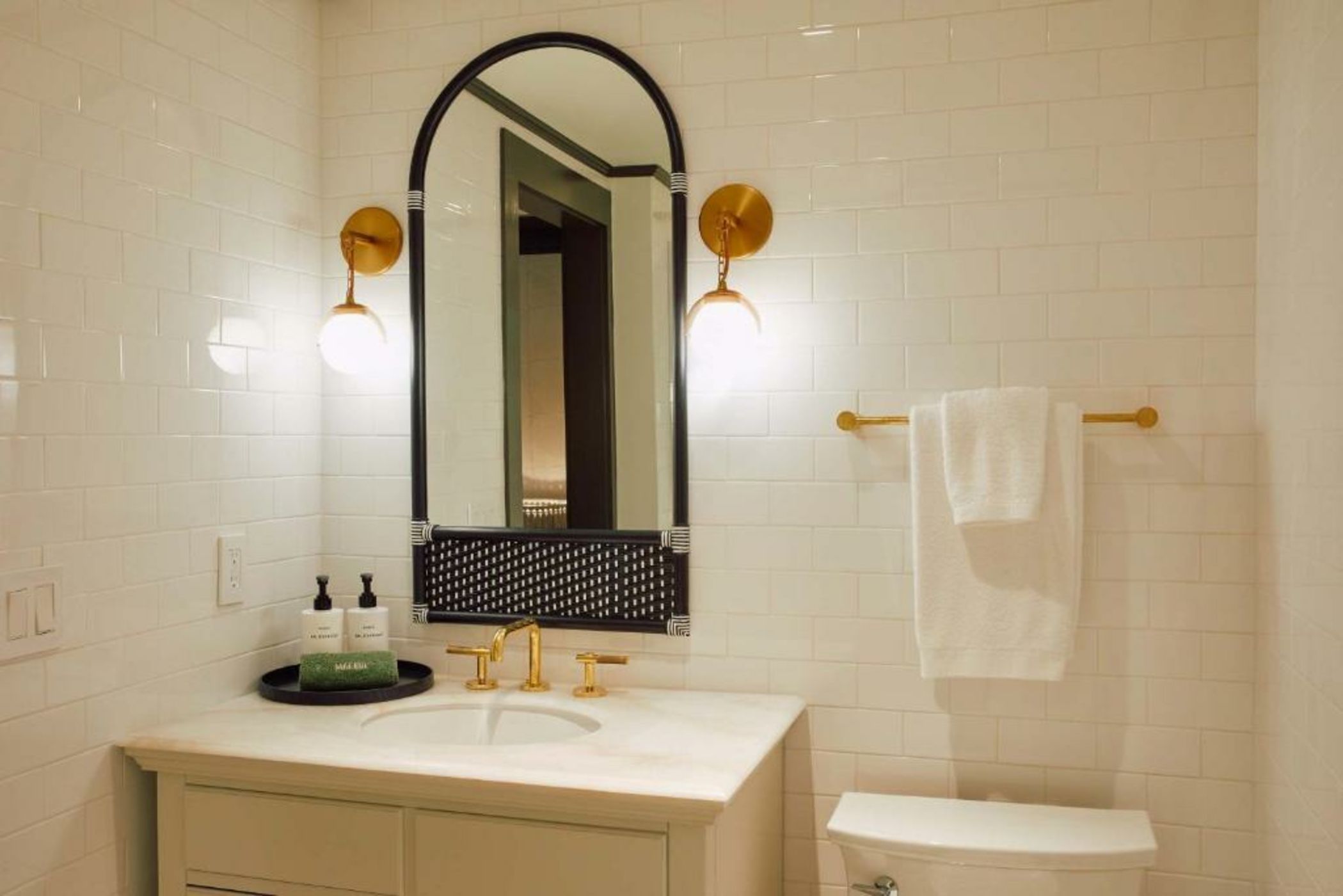 Faraway Martha's Vineyard