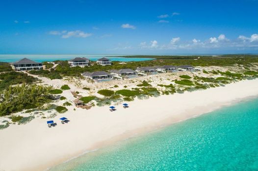 Sailrock South Caicos - Island Hop Flight Included