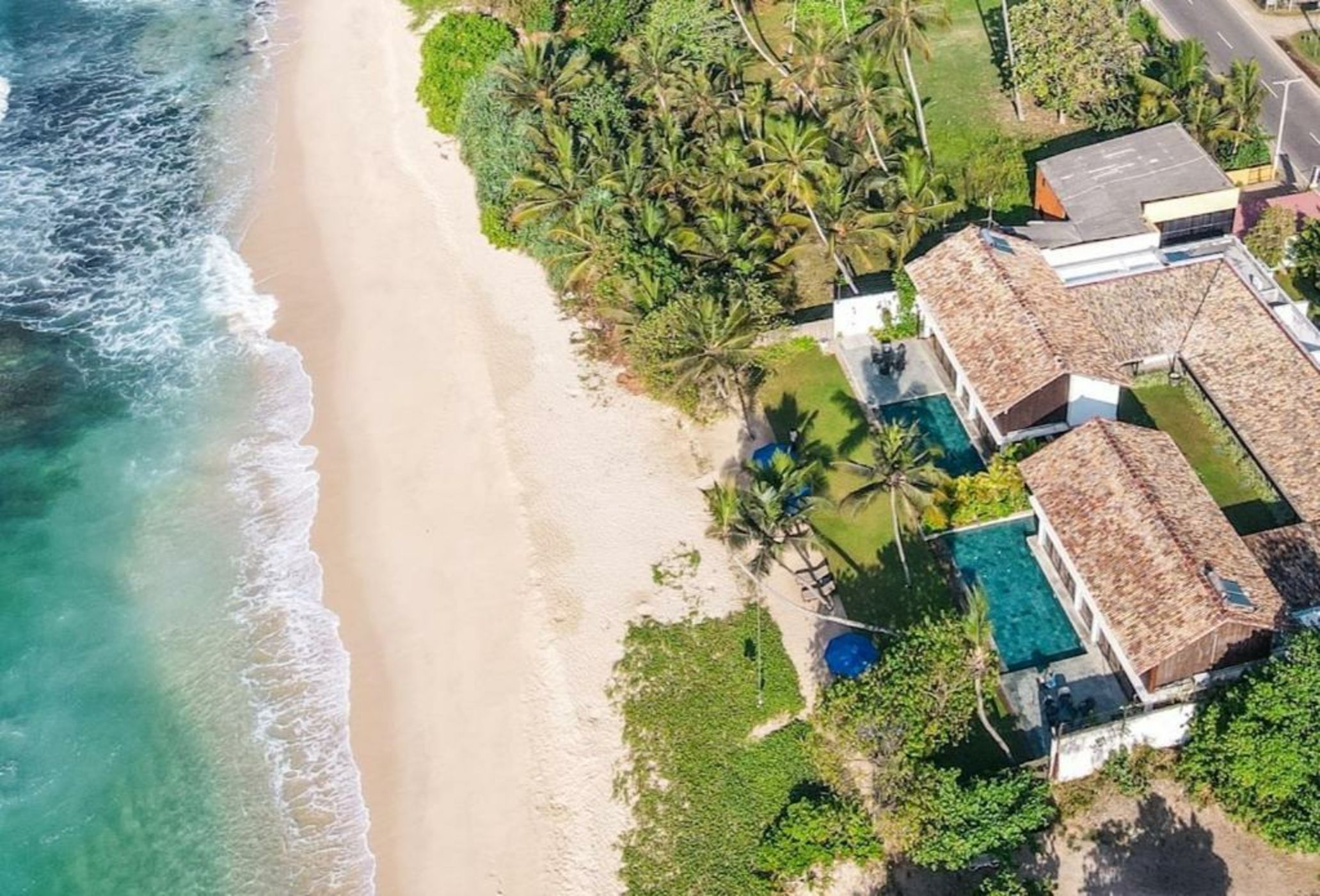 Ubuntu Beach Villas by Reveal