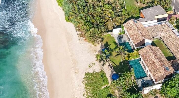 Ubuntu Beach Villas by Reveal