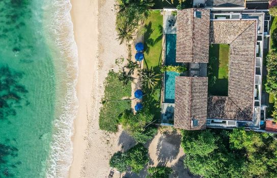 Ubuntu Beach Villas by Reveal