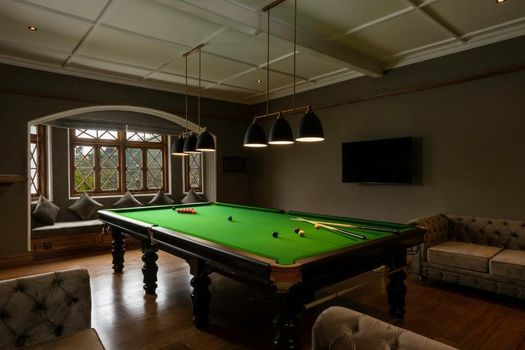 The Bellwood Manor