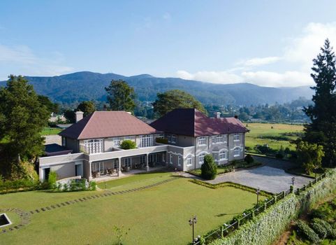 The Bellwood Manor
