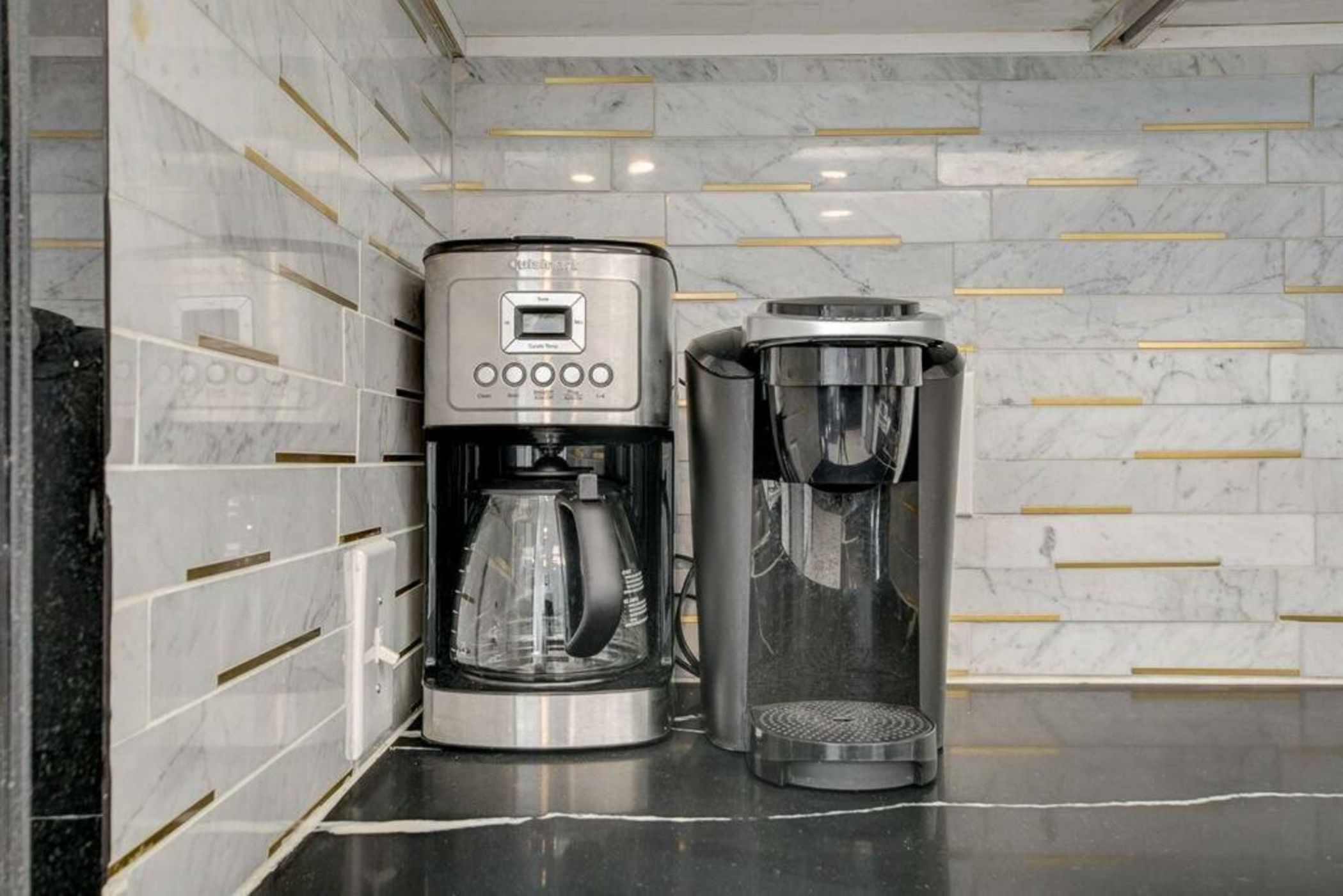 Resort-Style Paradise w 2 Pools