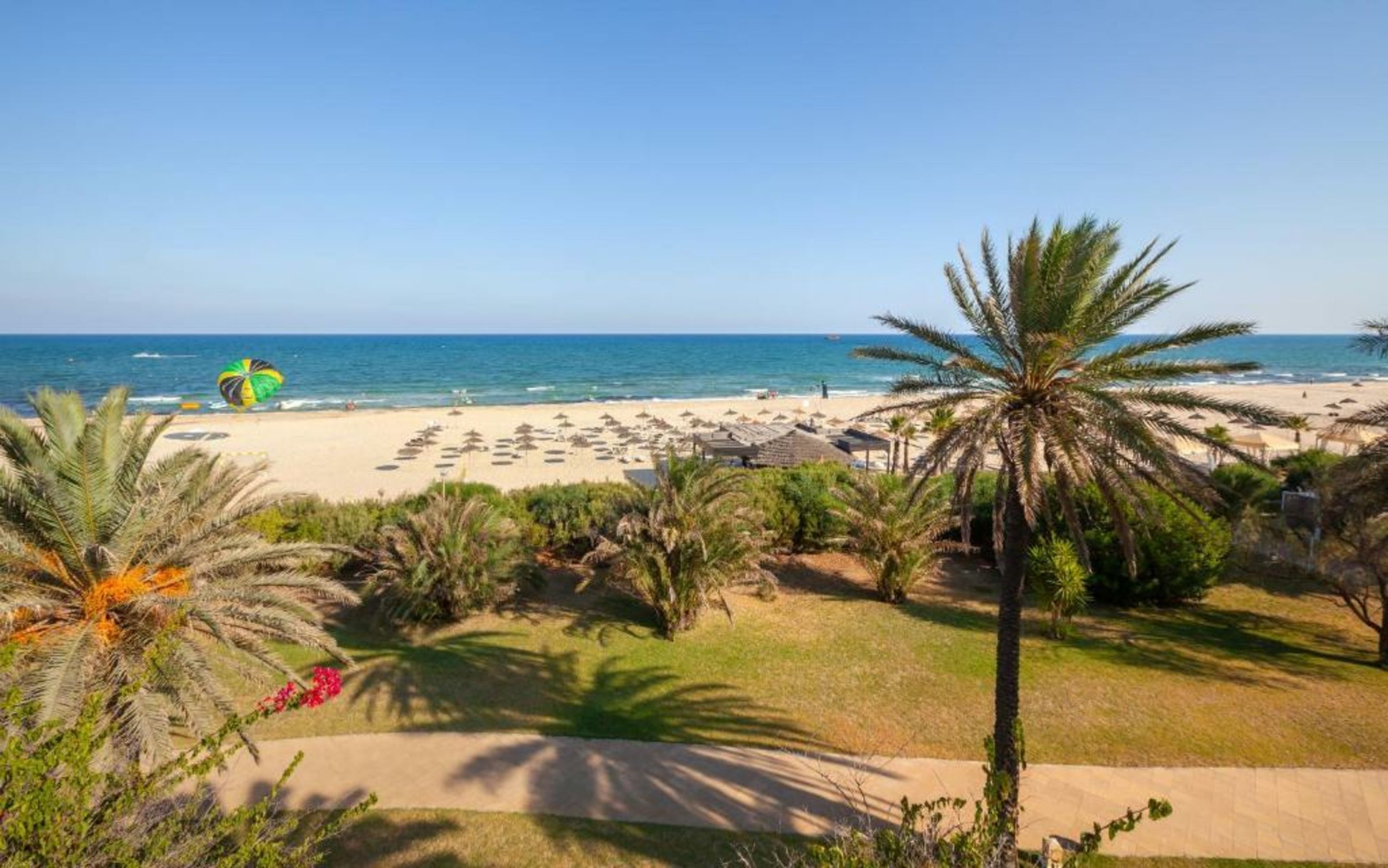 TUI Blue Oceana Suites 