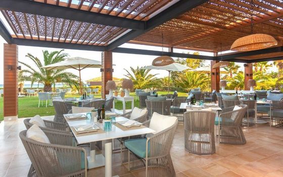 TUI Blue Oceana Suites 