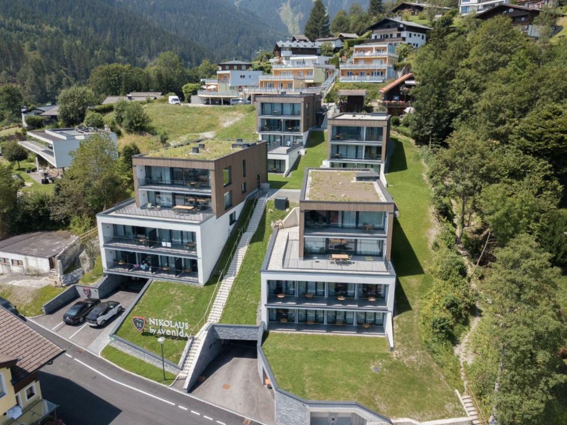 Nikolaus by AvenidA Panoramic Wellness Suites Zell am See