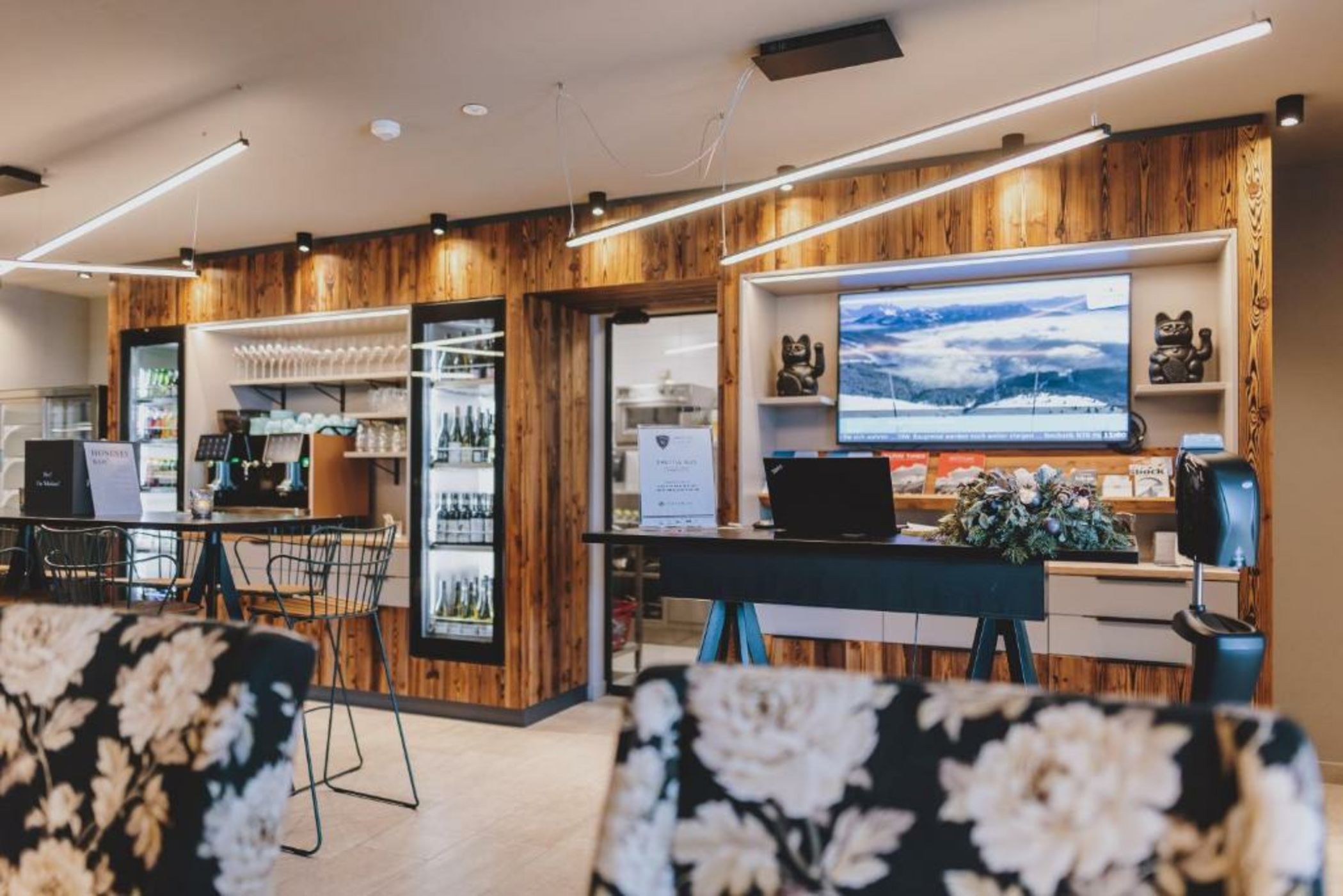 Nikolaus by AvenidA Panoramic Wellness Suites Zell am See