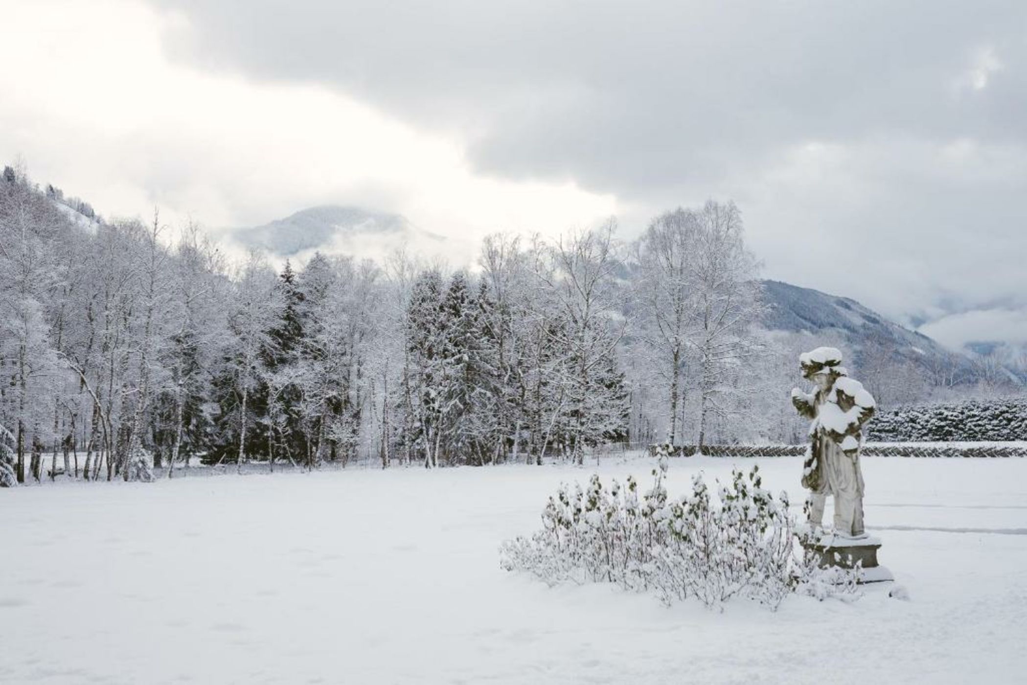 Schloss Prielau Hotel & Restaurant