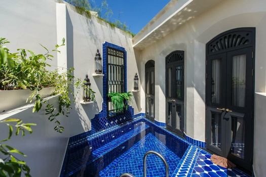 Hotel Verdigris