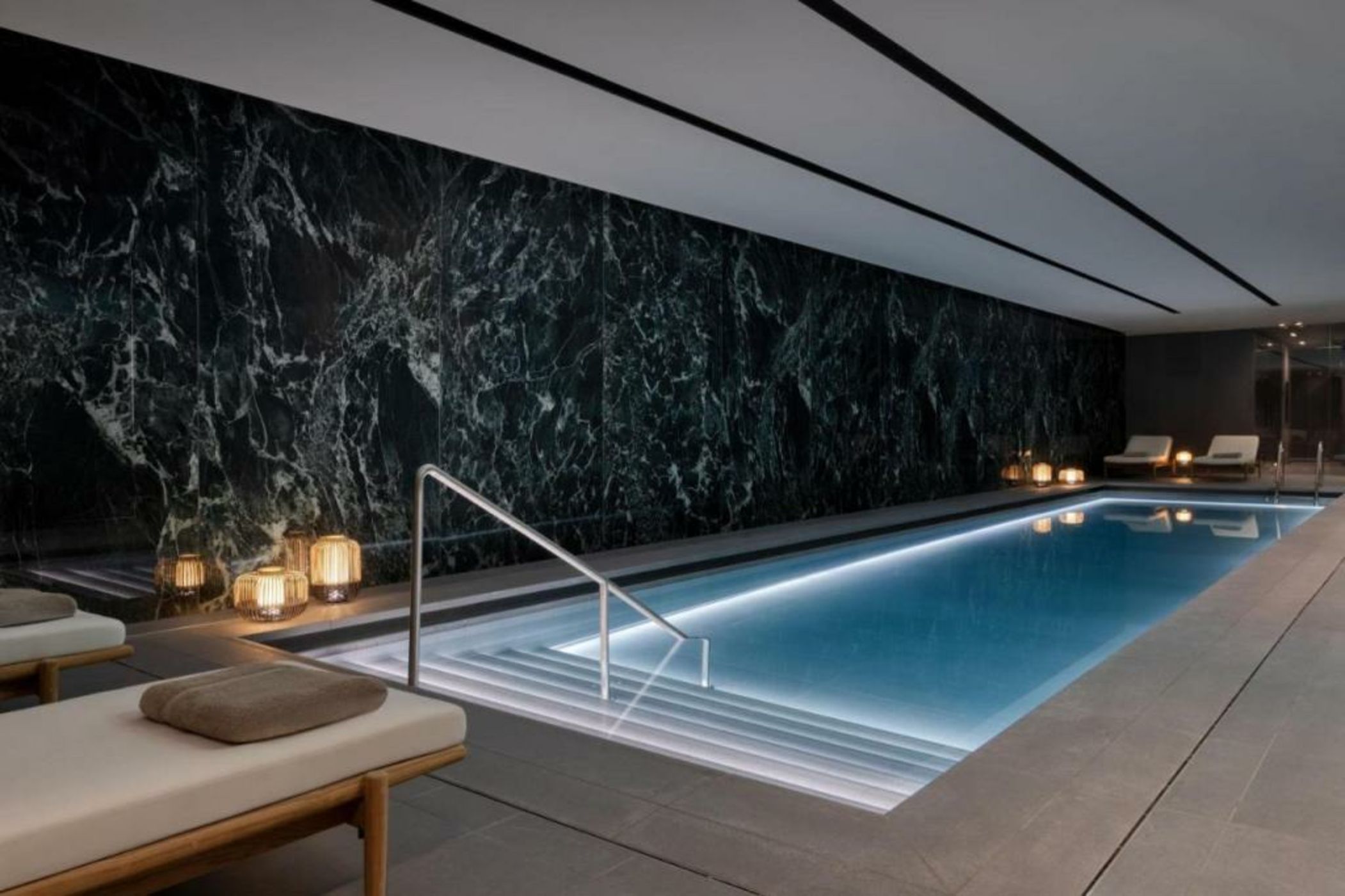 Dorothea Hotel, Budapest, Autograph Collection