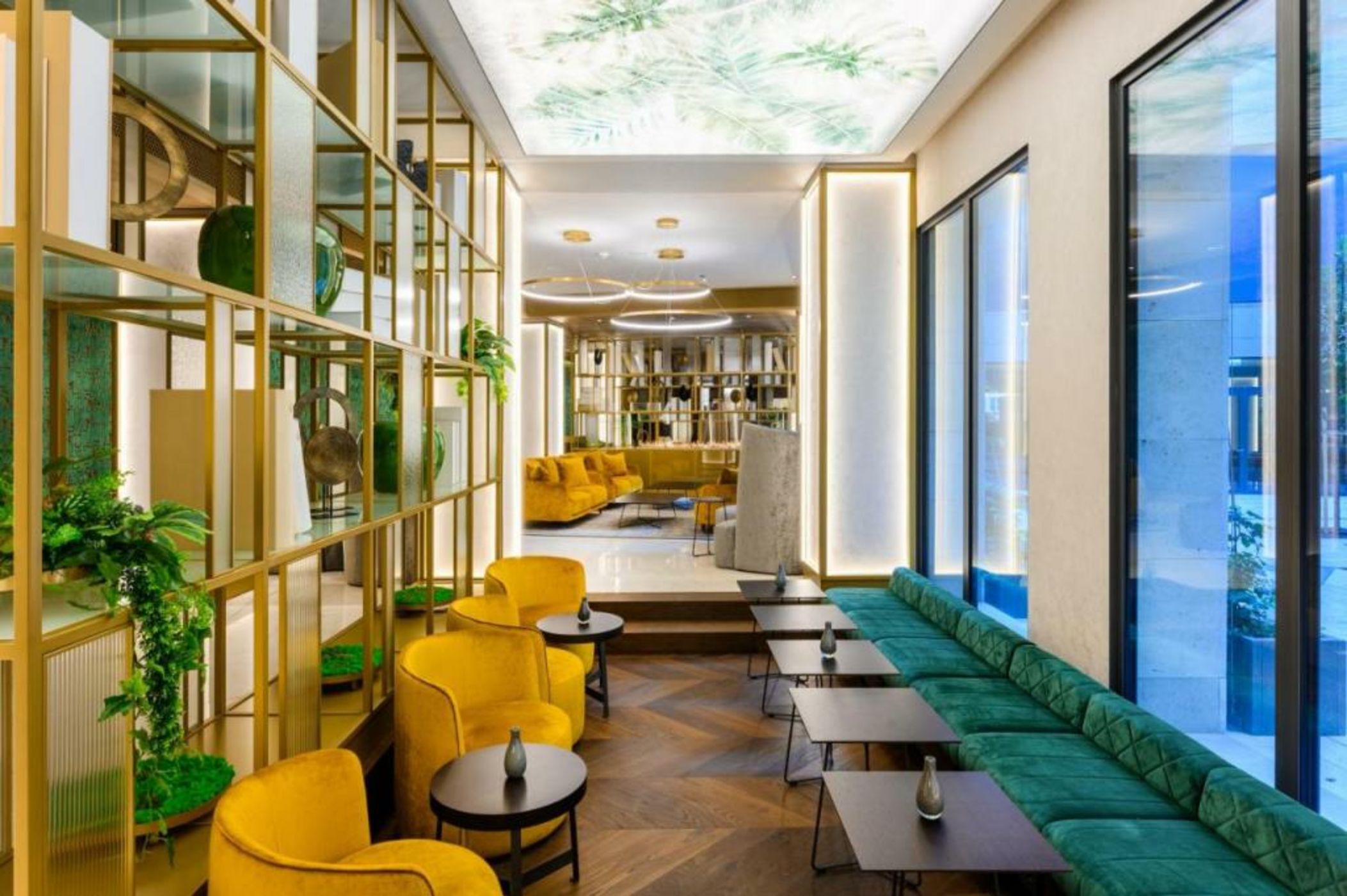 Emerald Downtown Luxury Suites by Continental Group