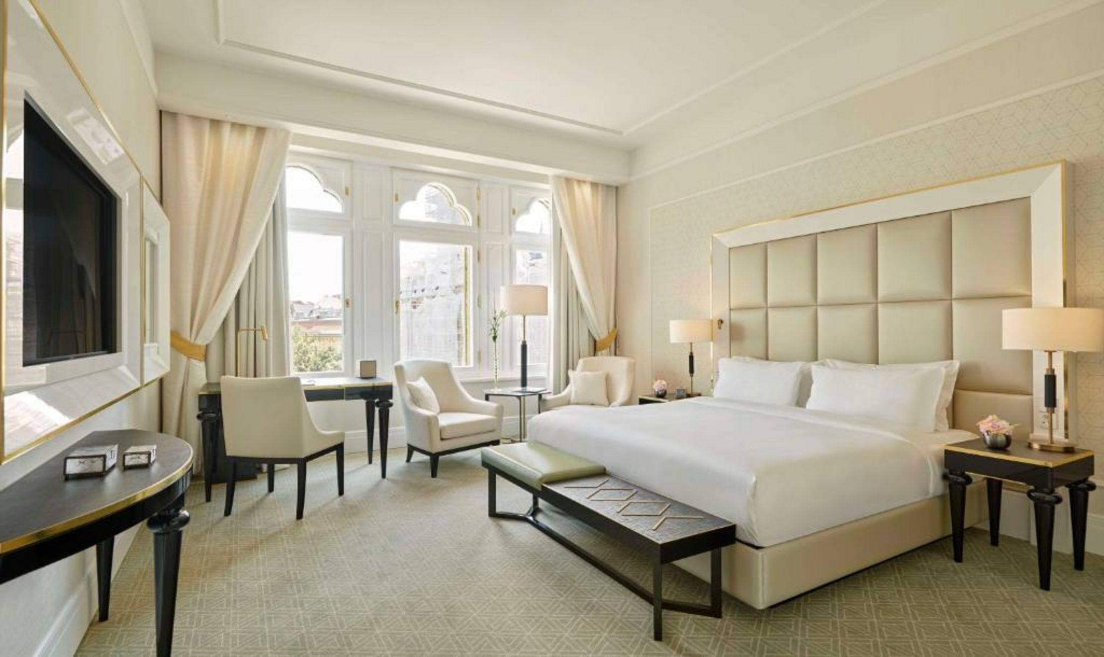 Párisi Udvar Hotel Budapest, part of Hyatt