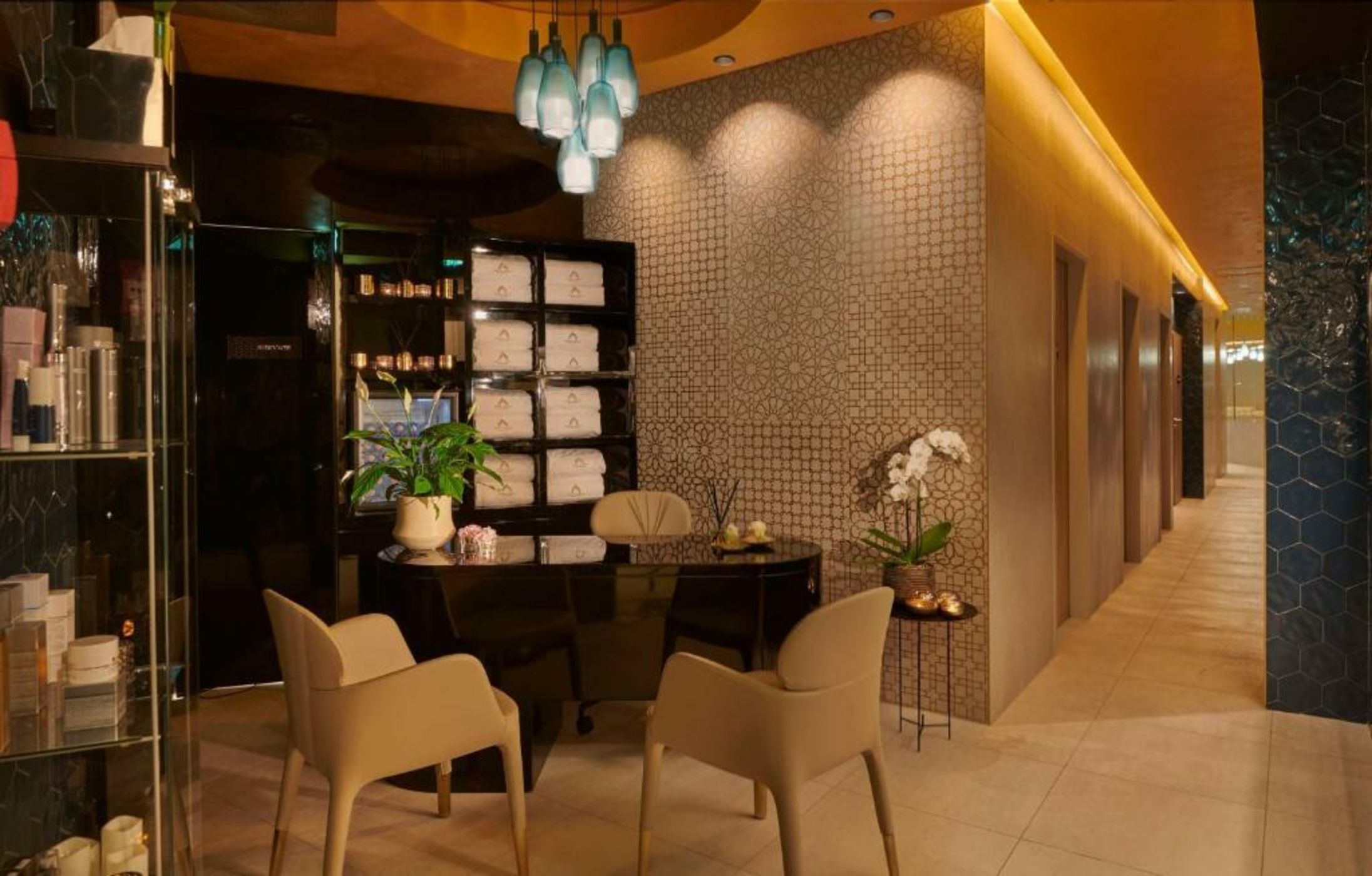 Párisi Udvar Hotel Budapest, part of Hyatt