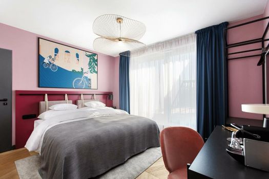 Alice Hotel
