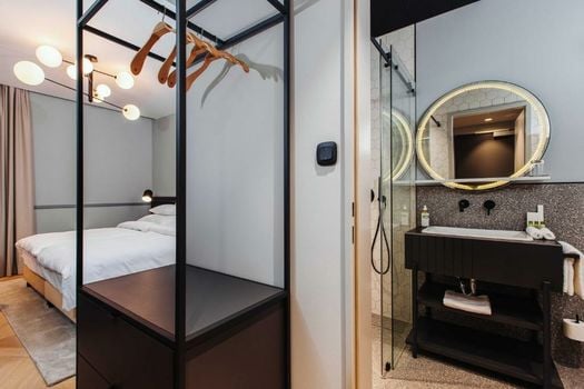 Alice Hotel