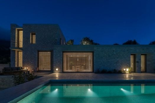 Monolithoi Villas