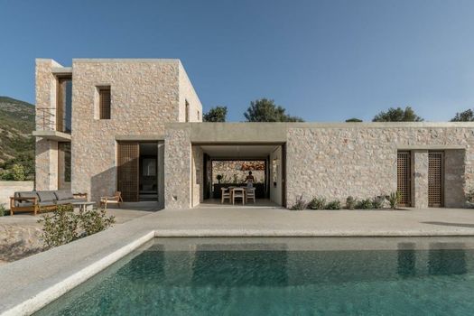 Monolithoi Villas