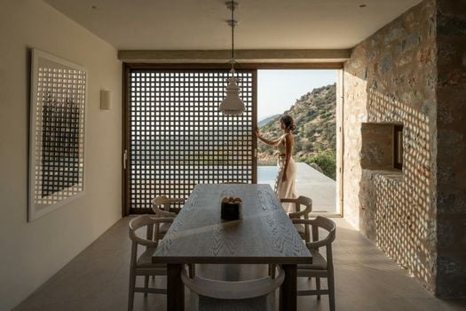 Monolithoi Villas