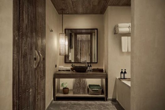 Dinso Resort & Villas Phuket, Vignette Collection by IHG