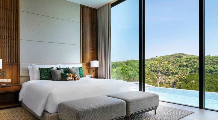 V Villas Phuket, MGallery