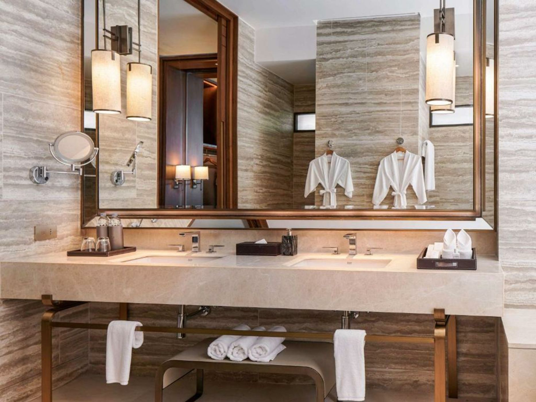 V Villas Phuket, MGallery