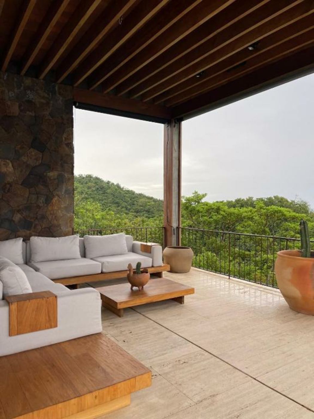 Gran Chicatana Spectacular Beach Front Villas