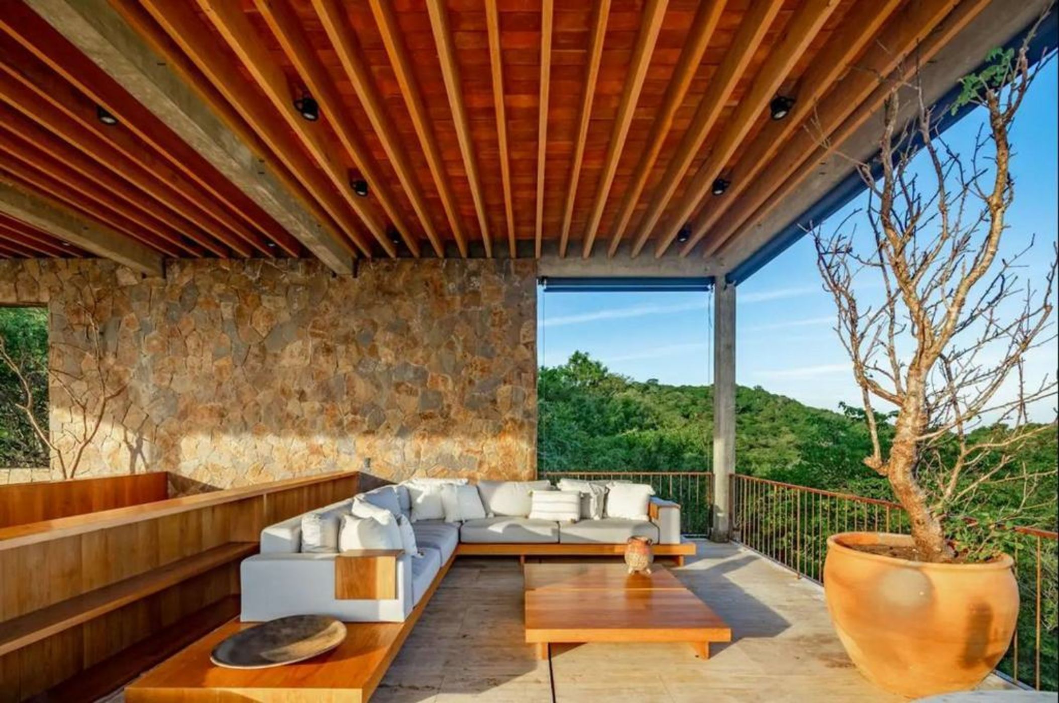 Gran Chicatana Spectacular Beach Front Villas