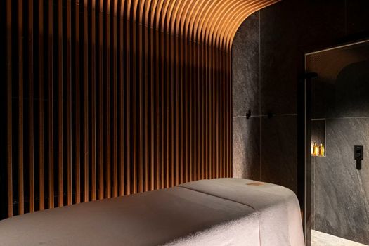 M Lodge & Spa
