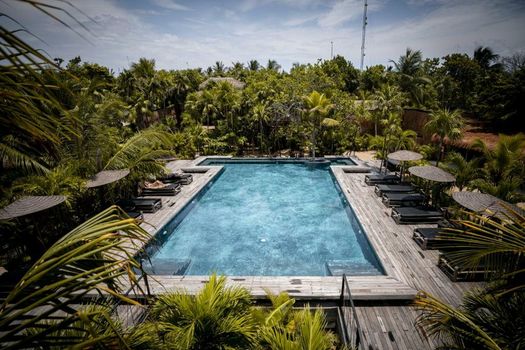 Radhoo Tulum