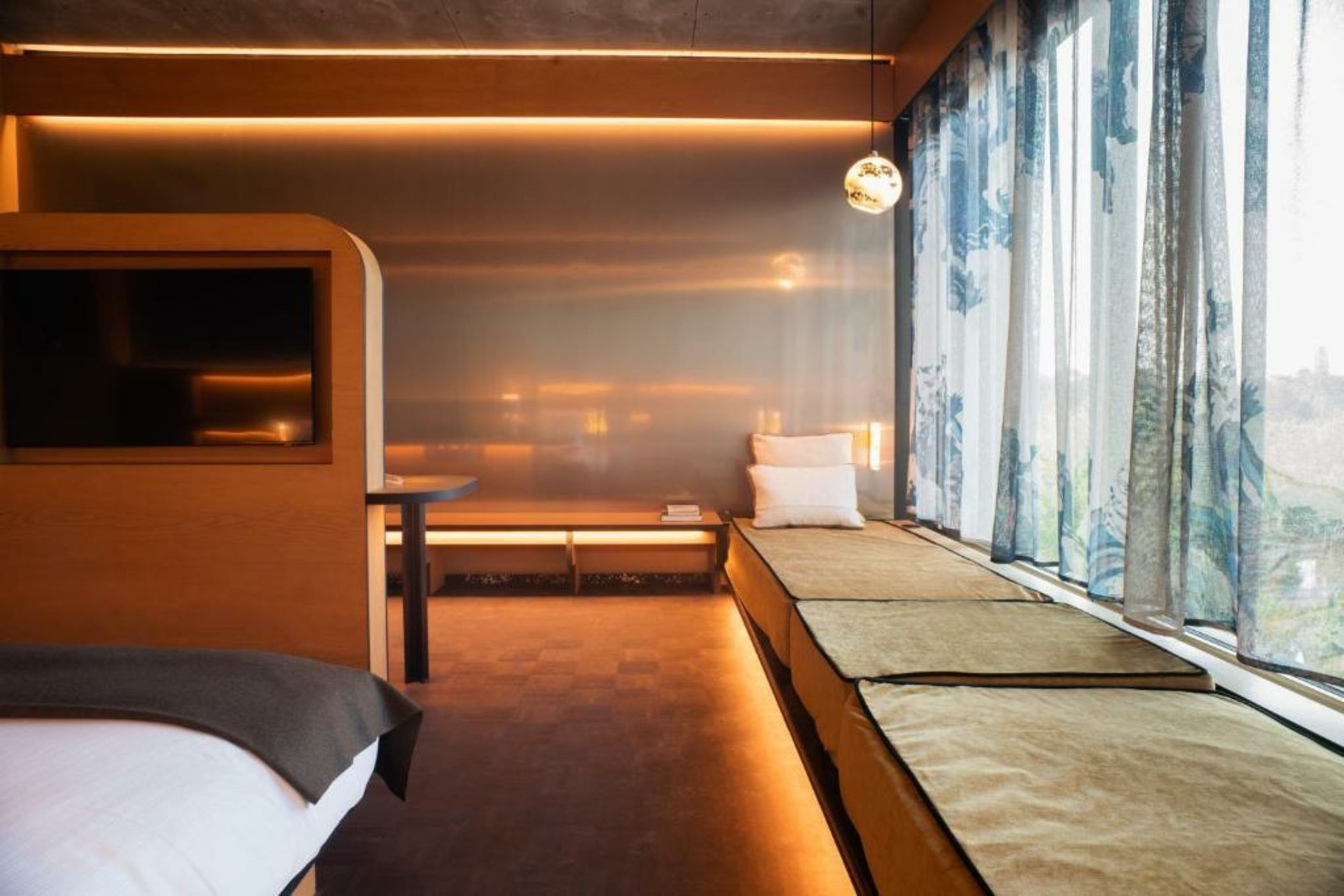 Mix Brussels -Gym & Wellness for adults only