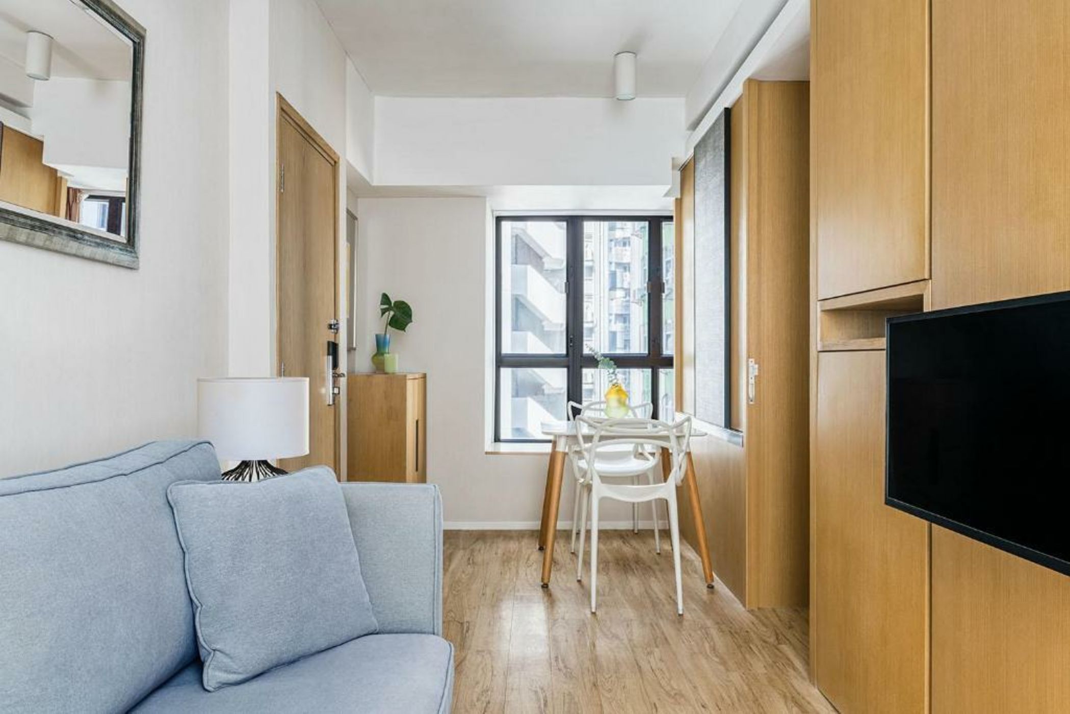 YING'nFLO, Hong Kong, Wan Chai