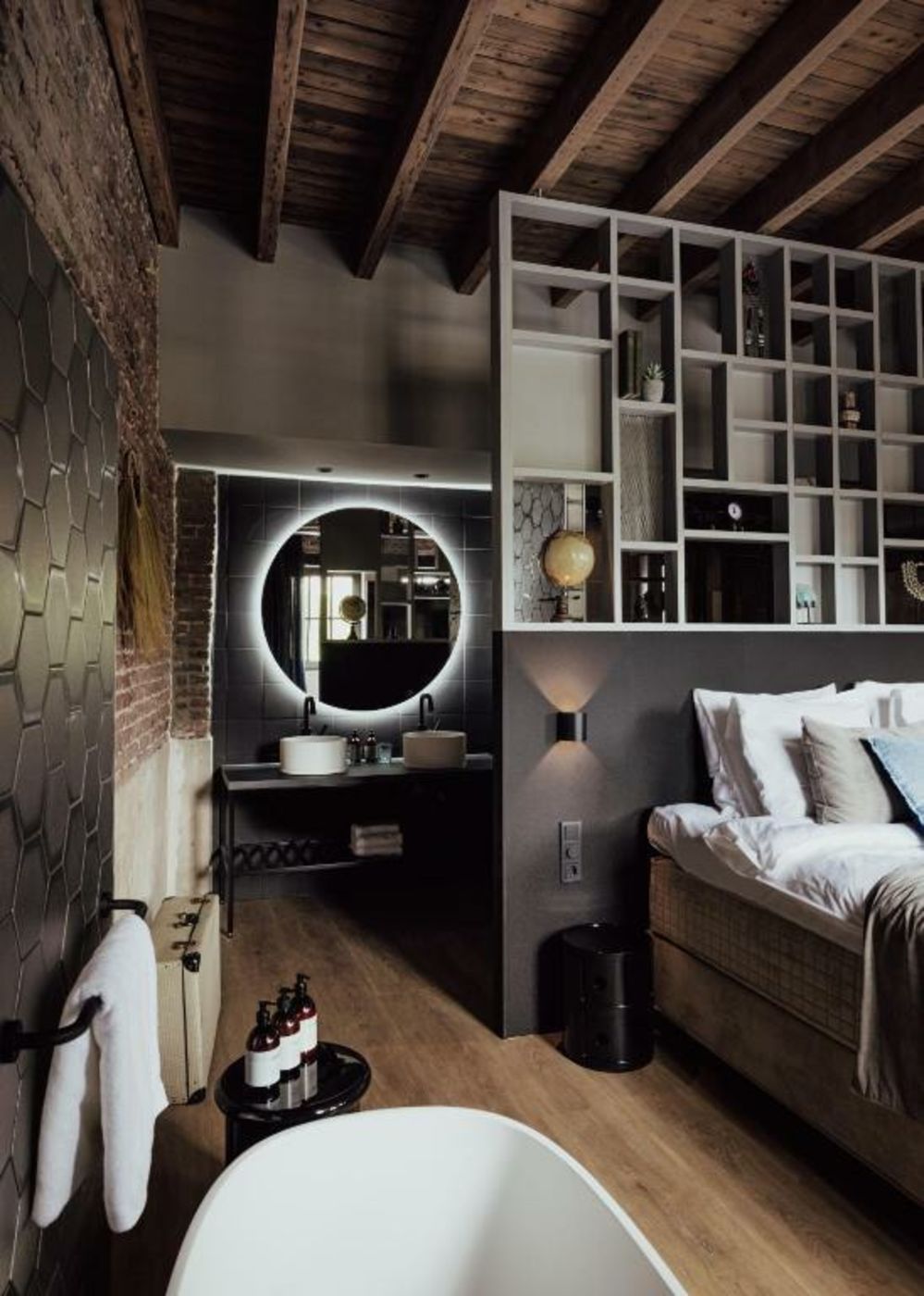 Cousins Boutique Hotel