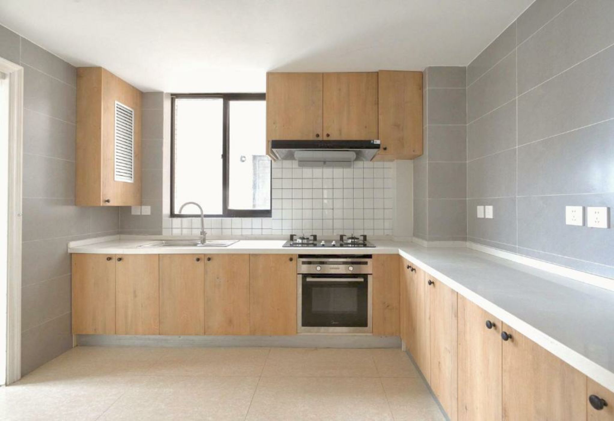 Sun Wonderland Apartment - Near The Bund