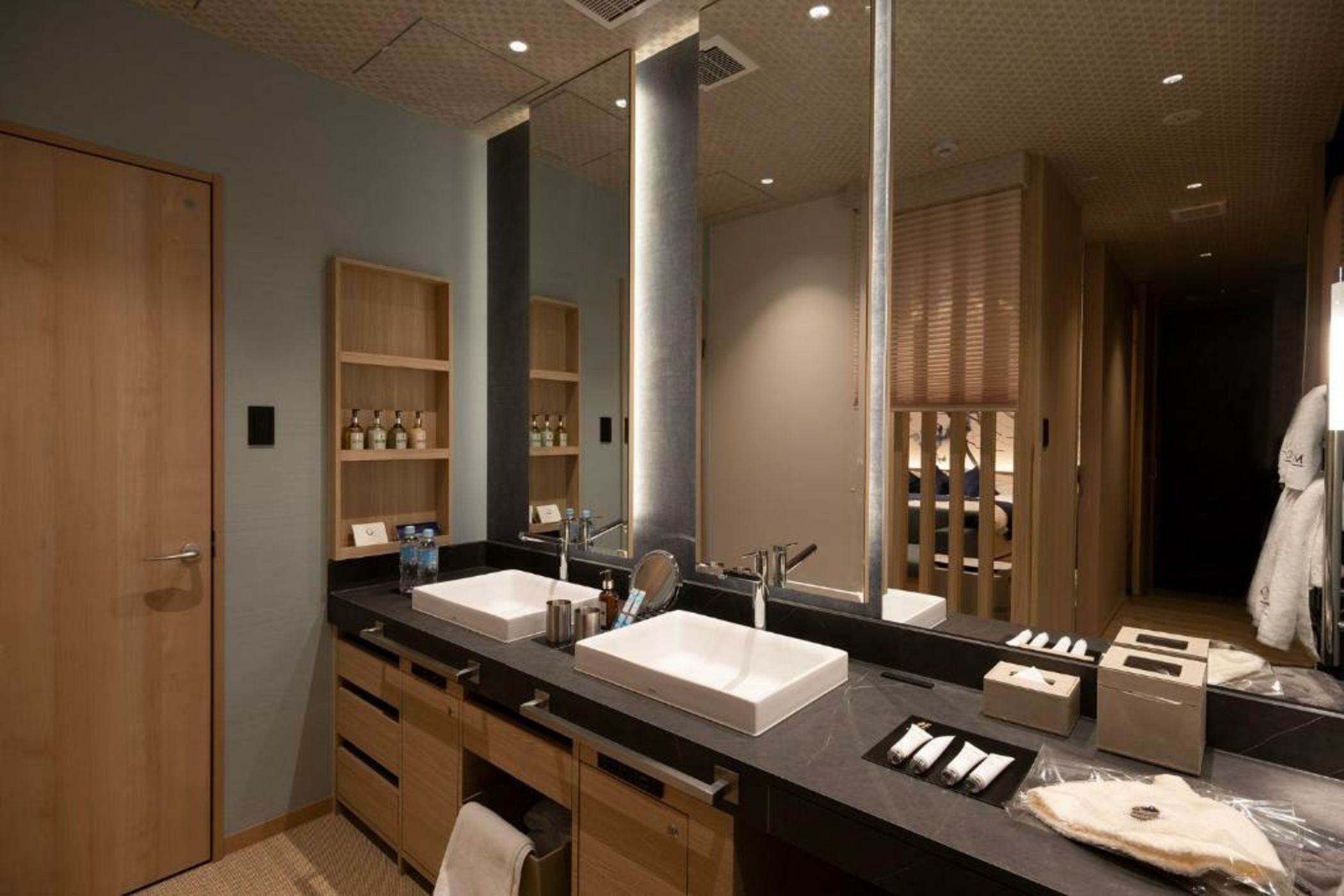 HOTELみなと-MINATO-